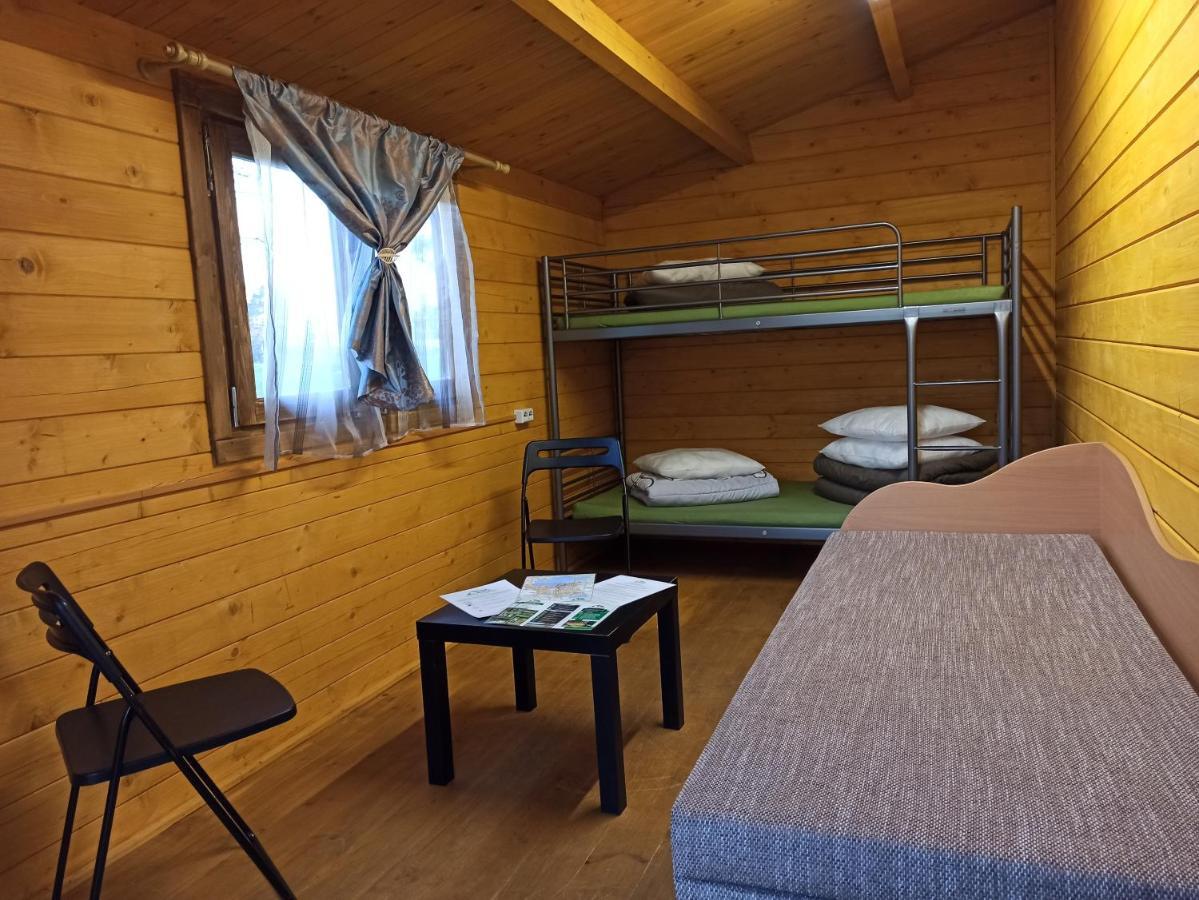 Birzai Camping Hotell Eksteriør bilde